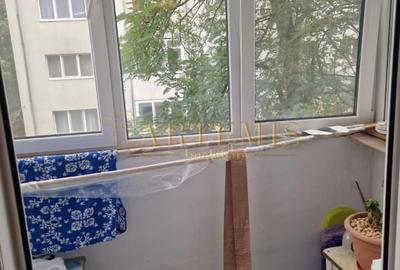 Apartament de 3 camere, decomandat, 64  mp., zona Decebal. - 7