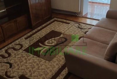 Apartrament 3 camere de inchiriat Decomandat. - 1