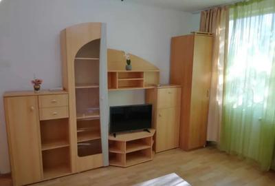 Garsonieră decomandată în Central - 4