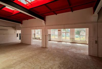 Hala industriala 297 mp, 15 parcari, acces TIR - Constanta - 14