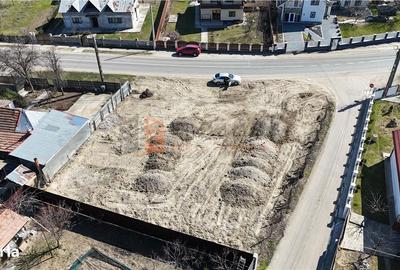 Teren de 701 mp, în Vernești - 1