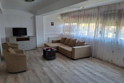 INCHIRIEZ/ Vindem in Mamaia Nord,apartament 2 camere - 5