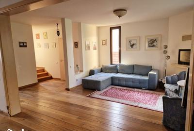 Casă cu 5 camere cu Teren 645 Mp în Corbeanca - 10