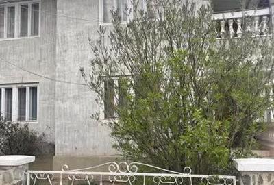Casă cu Teren 2000 Mp în Central - 4