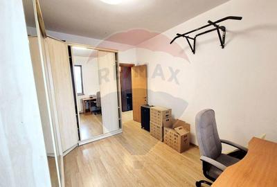 Apartament cu 3 camere de vanzare in zona Mihai Bravu - 4