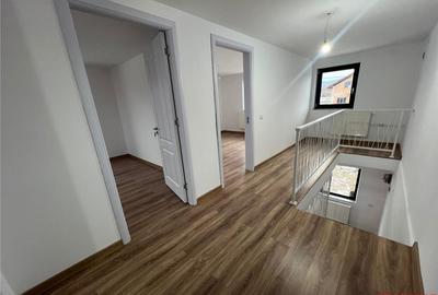 Vila la cheie- Magura Crihan- 1000 mp teren! - 13