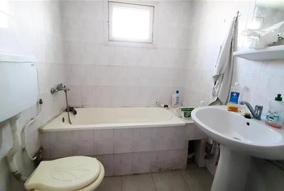 Casă individuală cu 3 camere cu Canalizare în Mahmudia - 4