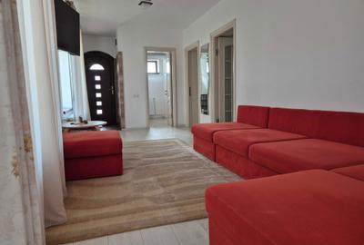 Casă cu 3 camere cu Teren 120 Mp în Central - 1