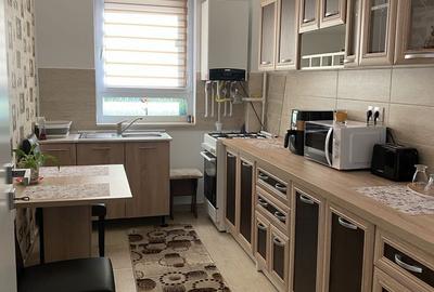 Garsonieră decomandată în Central - 2