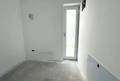 Casă cu 4 camere cu Teren 238 Mp în Giarmata