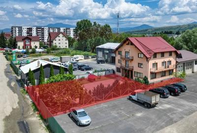 Vila cu potential in Zarnesti - 10 camere, curte mare - 3