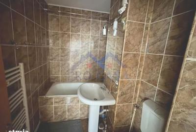 Apartament cu 3 camere, mobilat în Cetate - 6