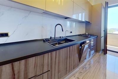 Lux Class, parcare, vedere panoramica zona Coresi, Tractorul Brasov - 3