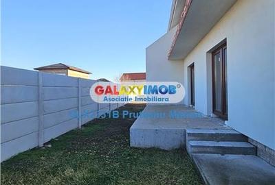 Casă individuală cu 4 camere cu Canalizare în Central - 46