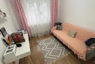 Apartament cu 3 camere decomandat în Central - 2