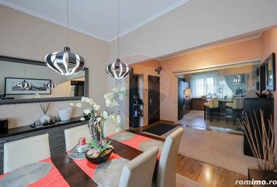 Apartament cu 4 camere decomandat, mobilat în Central - 1