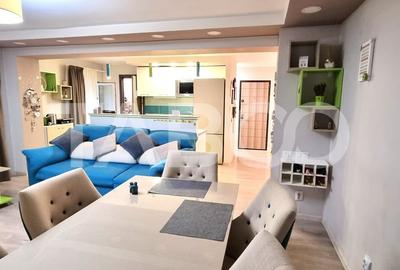 Apartament de vanzare cu 3 camere 92 MP zona Plopilor - 2