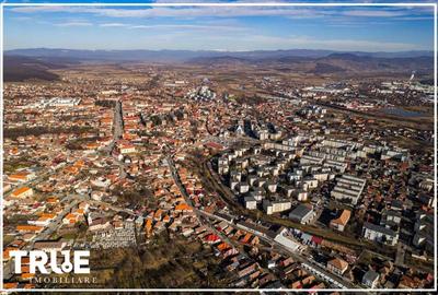 Teren Construcții intravilan de 1000 mp, în Nord - 19