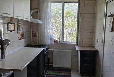 Apartament cu 3 camere decomandat în Militari - 9