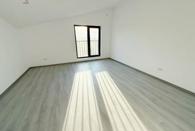 Duplex / 6 Camere / 3 Bai / Teren 250 mp - 18