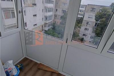 Apartament 2 camere cf 1 semidecomandat zona Brosteni - 10