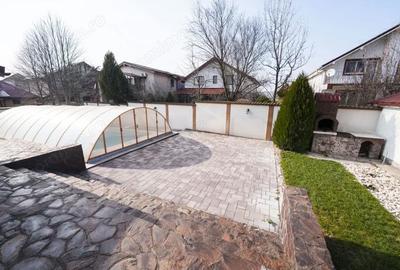 Casă cu Teren 875 Mp în Central
