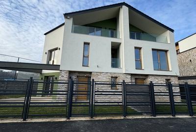 Persoana Fizica vând casa tip duplex , Gheorgheni - 2