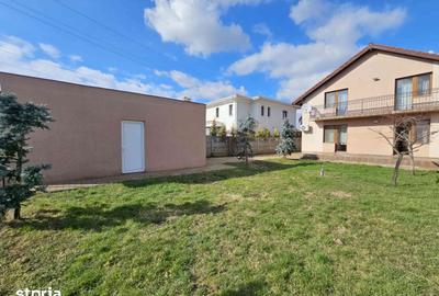Casă cu 5 camere cu Teren 1000 Mp în Ghiroda - 2
