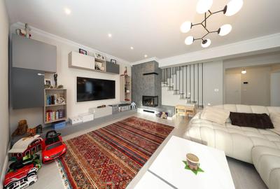 Casă ideală pentru familie în Brașov, Bunloc – spațioasă, luminoasă, priveliște - 21