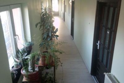 Casă cu 6 camere cu Teren 750 Mp în Clinceni