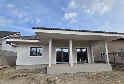 Casă cu 3 camere cu Teren 640 Mp în Moșnița Nouă - 5