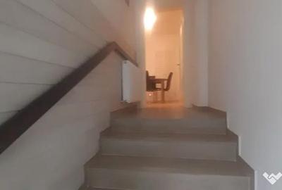 Apartament cu 3 camere semidecomandat în Central - 10
