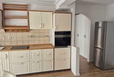 Apartament cu 2 camere decomandat în Florești