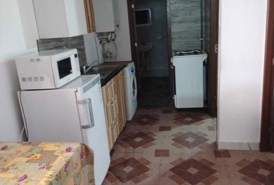 Casă cu 4 camere în Exterior Vest - 1