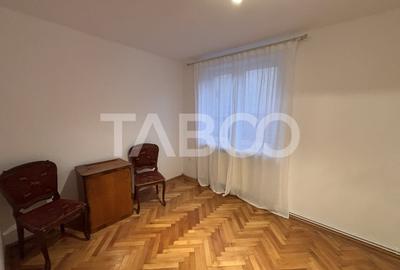 Apartament 3 camere 54mpu etaj 1 balcon zona Centrala Sibiu - 13