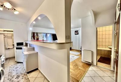 Garsoniera la Etaj Intermediar in Bartolomeu str De Mijloc - 4