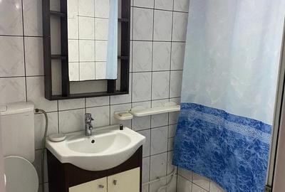 Apartament cu 2 camere decomandat în Traian - 1