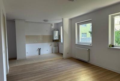 Garsonieră decomandată în Tractorul - 5