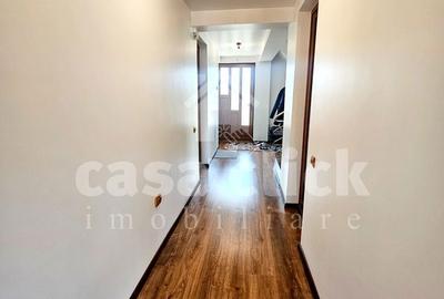Casă cu 5 camere cu Canalizare în Central - 10
