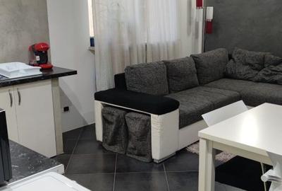 Apartament cu 3 camere decomandat în Central - 5