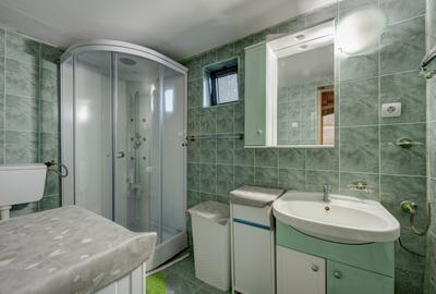 Casă individuală cu 3 camere cu Canalizare în Central - 12