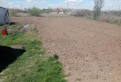 Casă cu 4 camere cu Teren 16 Mp în Central - 3