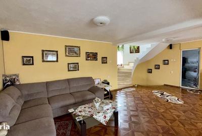 Casă cu 4 camere în Dângești - 13