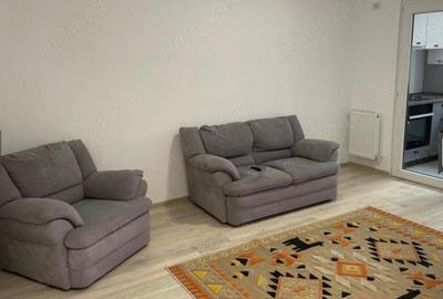 Apartament cu 2 camere decomandat în Apărătorii Patriei