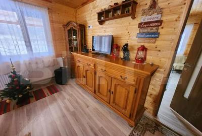 Casa de vacanta superba,cu 5 camere,300 mp utili,Valisoara - 1