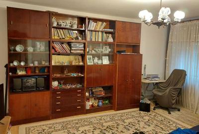 Apartament cu 3 camere decomandat în George Enescu - 8