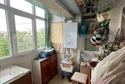 Apartament cu 3 camere decomandat în 1 Mai - 2