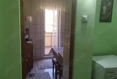 Apartament de vanzare - 4