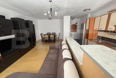 Apartament cu 2 camere, semidecomandat, etaj 1/3, 2 parcari, zona Eroilor - 1