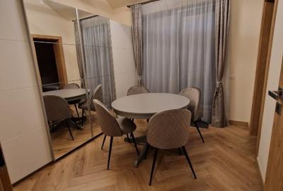 Apartament cu 2 camere decomandat în Tei